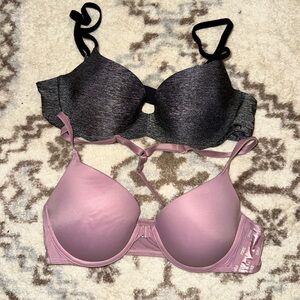 2 Victoria’s Secret bras 36B